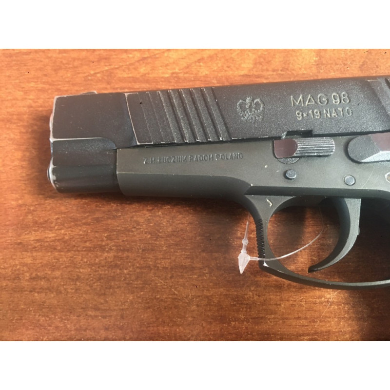 Pistolet Łucznik Radom MAG 98 kal. 9x19