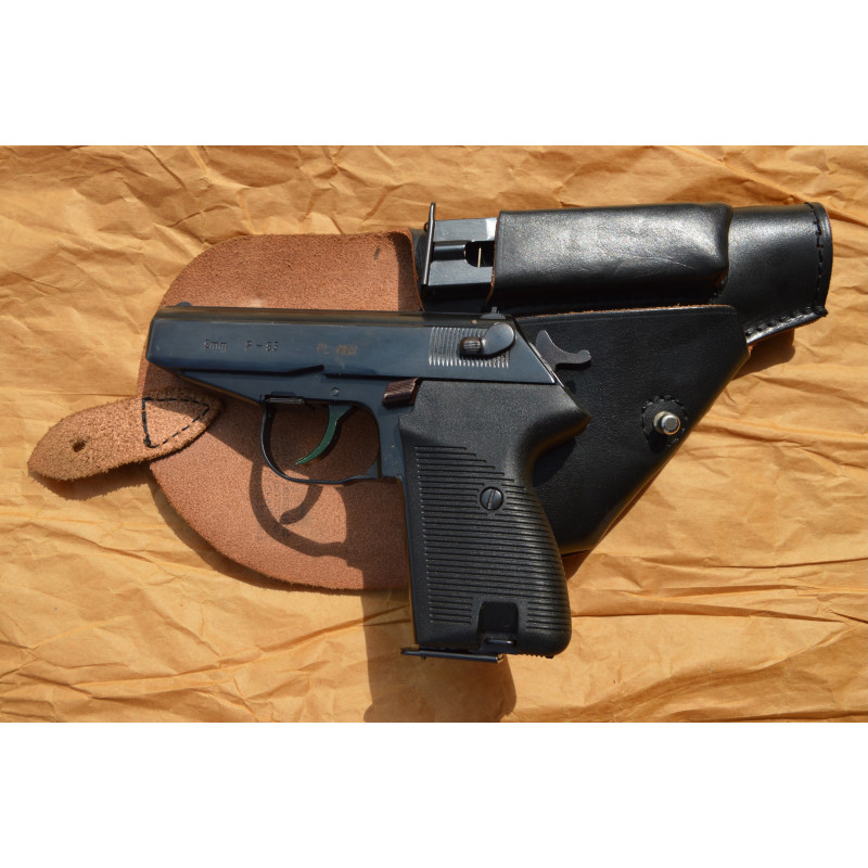Pistolet samopowtarzalny FB Radom P-83 - kal. 9x18